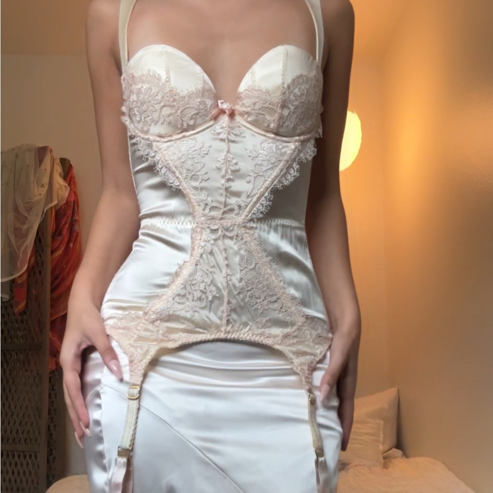 Agent Provocateur Abbey Basque